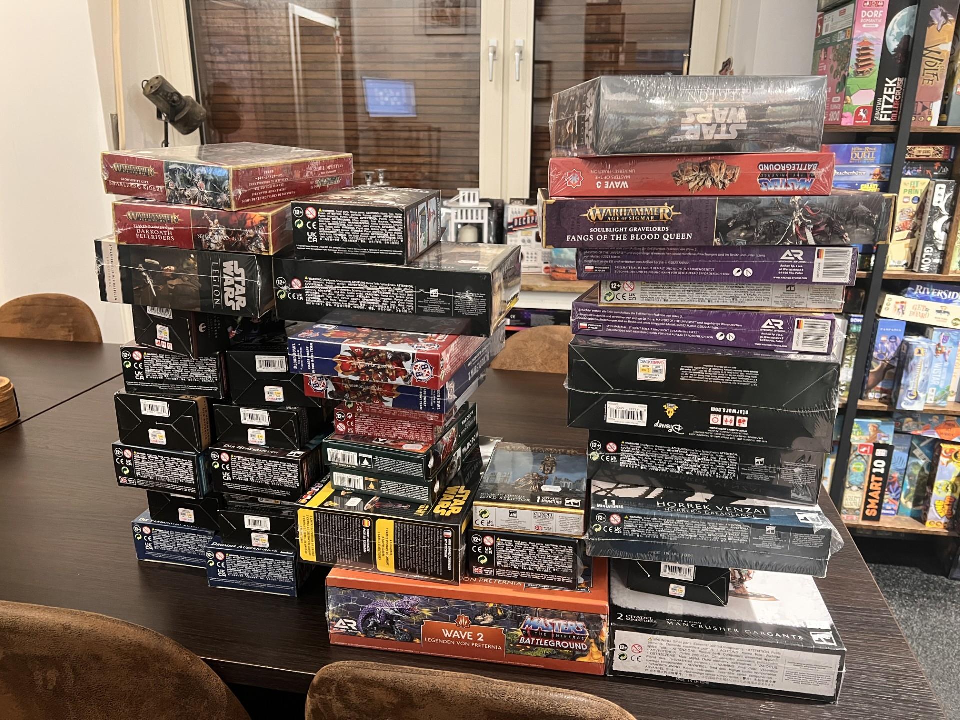 Tabletop Überraschungs Paket