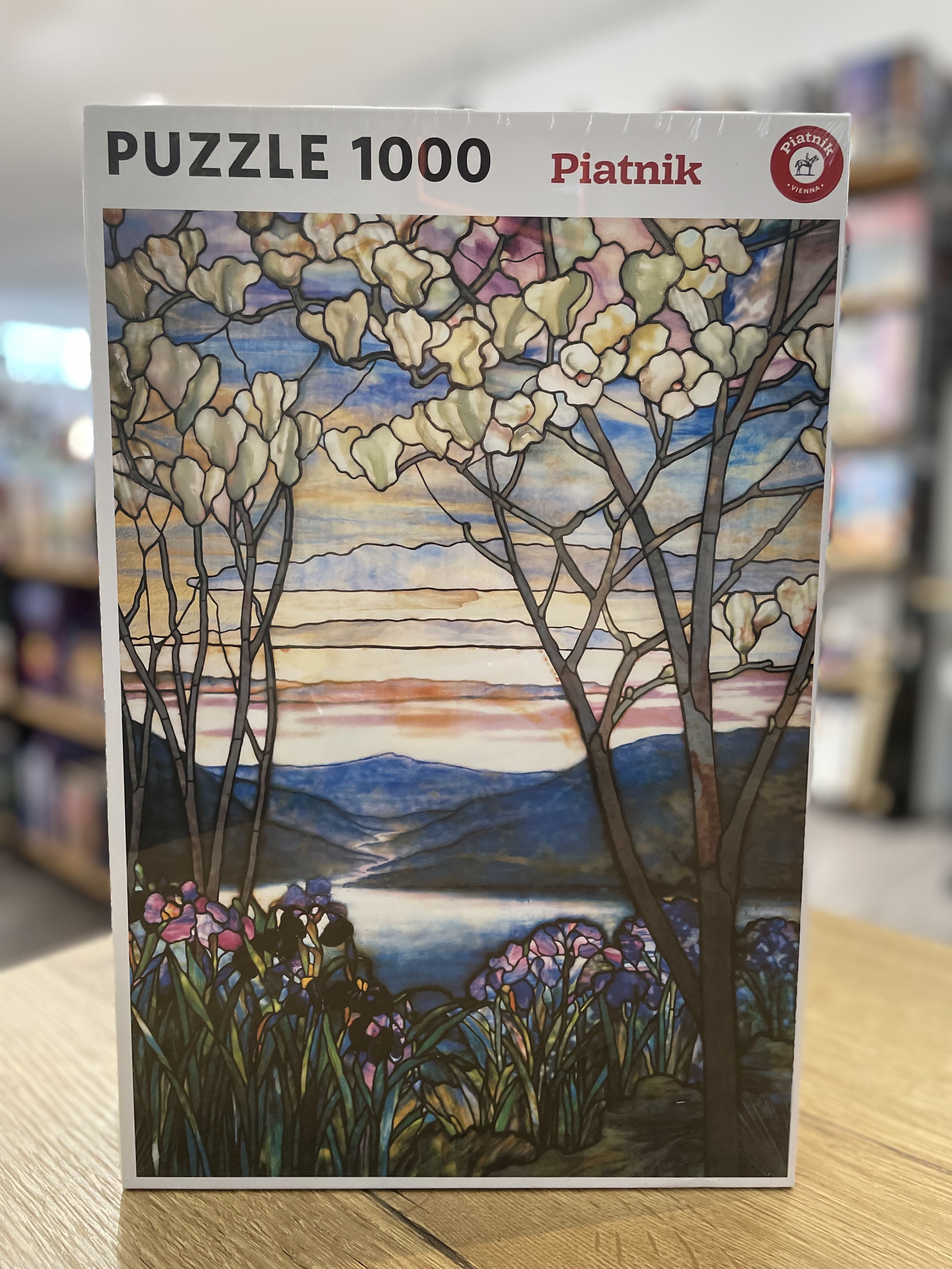 Tiffany - Magnolien und Iris