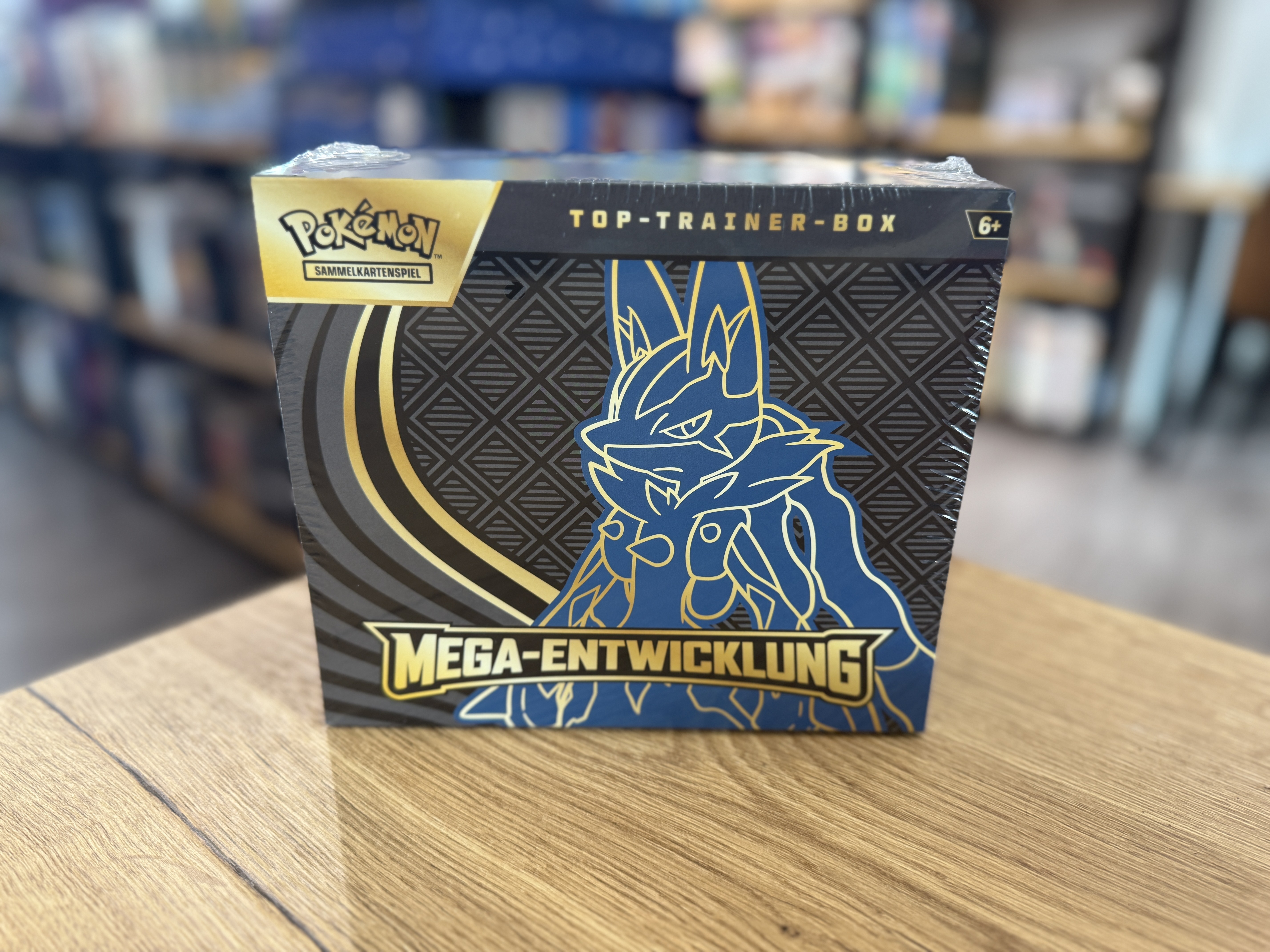 Pkm Mega-Entwicklung Top-Trainer-Box Lucario